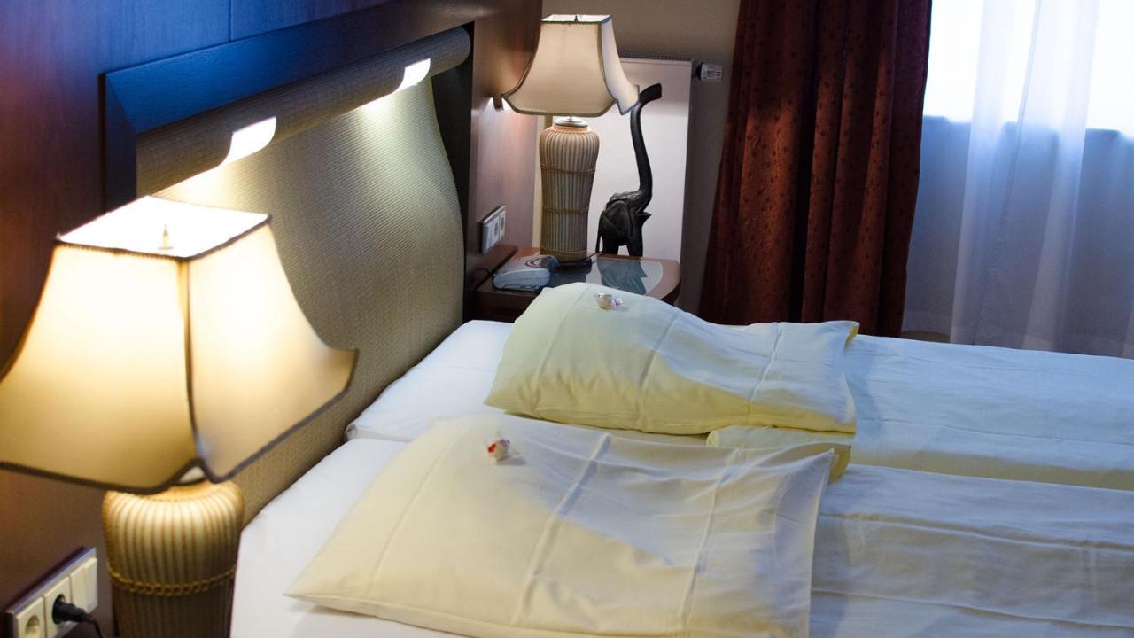 Royal Inn Kolín nad Rýnem Exteriér fotografie